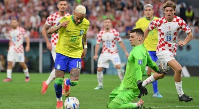 Fifa World Cup 2022 : টাইব্রেকারে ব্রাজিলকে ৪-২ গোলে হারিয়ে সেমিফাইনালে ক্রোয়েশিয়া