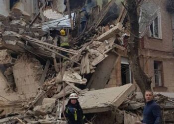 ইউক্রেনে ভয়াবহ হামলা চালালো রাশিয়া, নিহত ২, আহত ৫