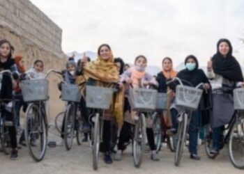 পাকিস্তানে মহিলাদের সাইকেল চালনার কর্মসূচিতে আপত্তি জামাত-ই-ইসলামীর