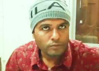 সরকারী দপ্তরে বসে গালিগালাজ ও দুর্ব্যবহার, জামালপুরের বিএলআরওর শাস্তি চেয়ে জেলাশাসকের দ্বারস্থ গ্রামবাসী