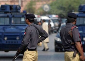 পাকিস্থানের দুই পুলিশ আধিকারিককে হত্যা করল অজ্ঞাত সশস্ত্র হামলাকারীরা