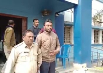 ইটভাটা মালিকের সঙ্গে বচসা চলাকালীন গুলি চালিয়ে গ্রেফতার ব্যবসায়ী