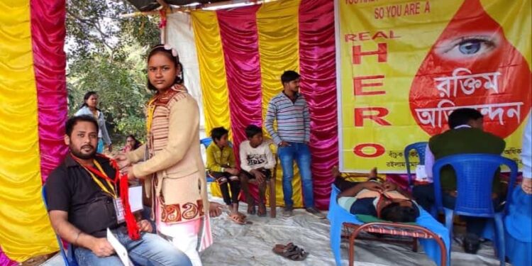 স্বেচ্ছাসেবী সংস্থার উদ্যোগে রক্তদান শিবির হলো হুগলির হরিপালে