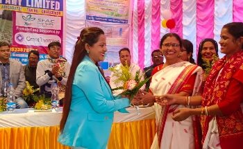 কৃষিভিত্তিক ব্যবসার উদ্যোগ আউশগ্রামে