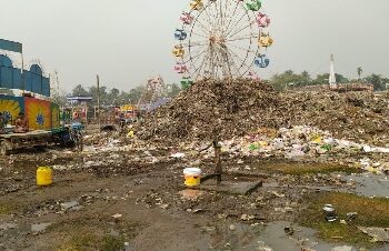 সুরক্ষিত ডাম্পিং গ্রাউন্ডের অভাব, দূষণ ছড়াচ্ছে গুসকরা শহরে