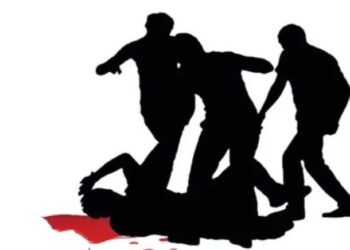 মন্দিরে প্রার্থনা করার অপরাধে দলিত যুবককে বেঁধে রেখে রাতভর পিটিয়ে আগুন গায়ে আগুন ধরিয়ে দিল  উচ্চবর্ণের লোকজন