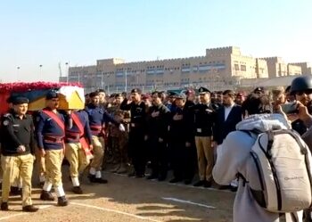 তেহরিক-ই-তালেবান পাকিস্তানের যোদ্ধাদের হামলায় নিহত ৩ পাকিস্থানি পুলিশ