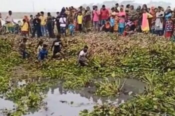 ১২ বছরের স্বপ্নাকে ধর্ষণের পর শ্বাসরোধ করে খুন করে দেহ খালে ফেলে দিল ৪০ বছরের রেজাউল