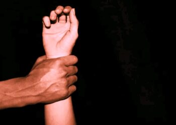 বিহারের পূর্ণিয়ায় যাত্রীবাহী বাসে ধর্ষণের চেষ্টা, জানালা দিয়ে লাফ দিয়ে গুরুতর আহত শিলিগুড়ির শিক্ষিকা