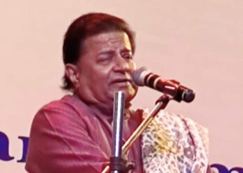 ভারতকে হিন্দু রাষ্ট্র ঘোষণার পক্ষে সওয়াল করলেন প্রখ্যাত ভজন গায়ক অনুপ জালোটা