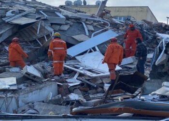 ব্যাপক লুটপাট শুরু হয়েছে তুরস্কে, দুই প্রদেশে গ্রেফতার অন্তত ৪৮