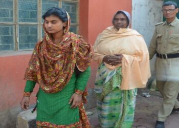 মৃত স্বামীর সই জাল করে সম্পত্তি হাতানোর অভিযোগ, গ্রেফতার স্ত্রীসহ ৩