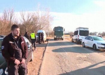 বুলগেরিয়ার কাঠের ট্রাক থেকে ১৮ জন আফগান নাগরিকের মৃতদেহ উদ্ধার