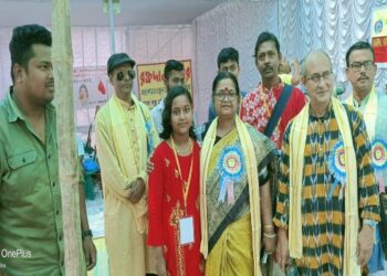 মায়ের স্মৃতিতে রক্তদান শিবিরের আয়োজন করল হরিপালের কিশোরী