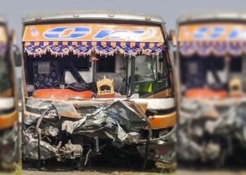 ছত্তিশগড়ে ট্রাকের-পিকআপ ভ্যানের মুখোমুখি সংঘর্ষে ৪ শিশুসহ ১১ জনের মৃত্যু