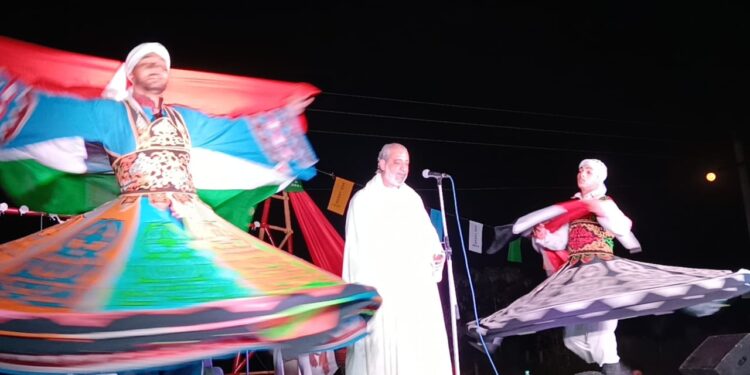 ইজিপ্ট ও উত্তর আয়ারল্যাণ্ডের  দারভিশ নৃত্য আর লোকসংগীতে মুগ্ধ আউশগ্রাম