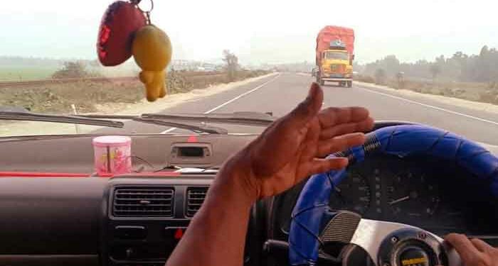 গলসি ও পাণ্ডুয়ায় সশস্ত্র দুষ্কৃতীদের গাড়ি ছিনতাইয়ের ঘটনার পর জামতাড়া গ্যাং নিয়ে চিন্তিত পুলিশ