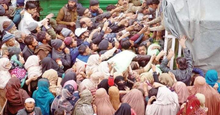 কাঁচামালের সঙ্কটে একের পর এক কারখানা বন্ধ হয়ে যাচ্ছে পাকিস্থানে, হু হু করে বাড়ছে বেকারত্বের সংখ্যা