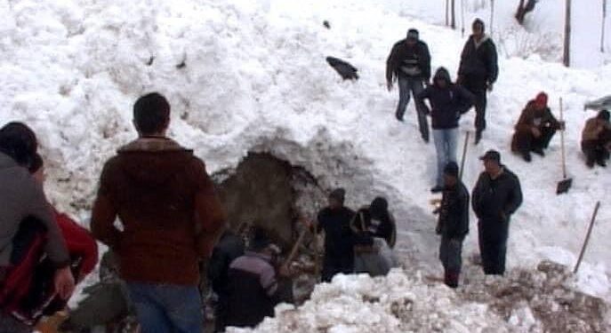 পূর্ব তাজিকিস্তানে ধারাবাহিক তুষারধসে নিহত ১৫