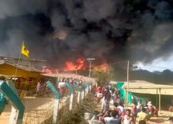 কক্সবাজারে রোহিঙ্গা শিবিরে রহস্যময় আগুন, গৃহহীন কয়েক হাজার পরিবার