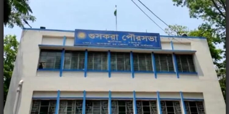 গুসকরা পুরসভার বর্ষপূর্তি – প্রত্যাশা অনেক, পূরণ হল কতটা ?