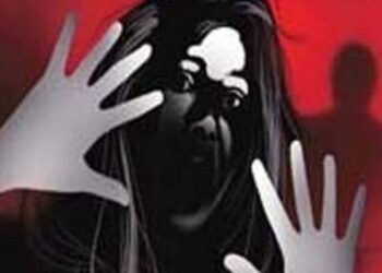 পার্কে বসে থাকা তরুনীকে তুলে নিয়ে গিয়ে গনধর্ষণ, সতীশ-বিজয়-শ্রীধর- কিরণ নামে চার নরপশু মিলে চালায় পাশবিক নির্যাতন