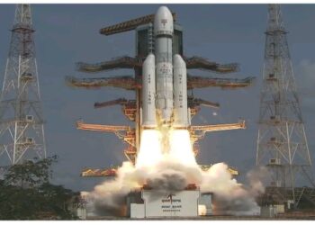 ইংল্যান্ড ভিত্তিক কোম্পানির ৩৬ টি উপগ্রহ মহাকাশে পাঠালো ইসরো