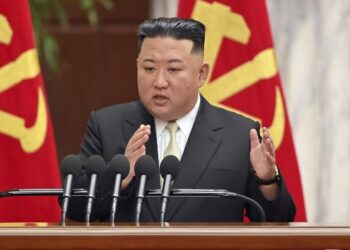 মারাত্মক খাদ্য সঙ্কটে ভুগছে উত্তর কোরিয়া, খাদ্যাভাবে মৃত্যু হচ্ছে মানুষের