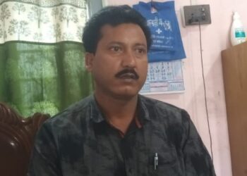 পার্টি অফিসে জুয়ার আসর মামলায় উপপ্রধান শেখ মজনুকে দলীয় কাজকর্ম থেকে অব্যাহতি দিল দল