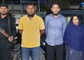 অপহরণের পর মহিলার সঙ্গে আপত্তিকর ভিডিও তুলে ব্লাকমেল, মহিলাসহ গ্রেফতার ৩