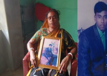 কেতুগ্রাম খুন হওয়া বিজেপি কর্মীর মা’কে খুন ও ধর্ষণের হুমকির অভিযোগ তৃণমূল নেতা সাহিদুল আলম মোল্লা ও তার দলবলের বিরুদ্ধে