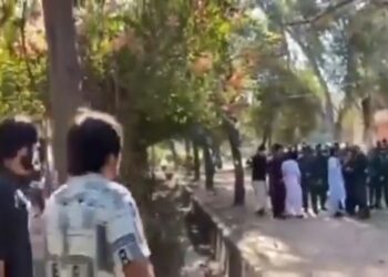 হোলি উদযাপনের সময় লাহোরে পাঞ্জাব বিশ্ববিদ্যালয়ের হিন্দু ছাত্রদের উপর হামলা মুসলিম ছাত্র সংগঠনের