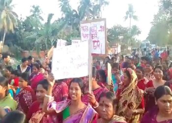 স্বনির্ভর গোষ্ঠীর কোটি কোটি টাকার আর্থিক দুর্নীতি ও অনিয়মে নাম জড়ালো বিডিও ও তৃণমূল নেতার