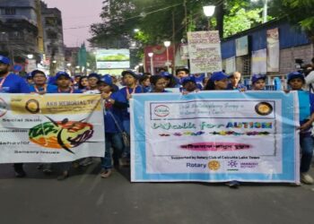 অটিস্টিক আক্রান্তদের জন্য সচেতনতা যাত্রার আয়োজন করল স্বেচ্ছাসেবী সংস্থা