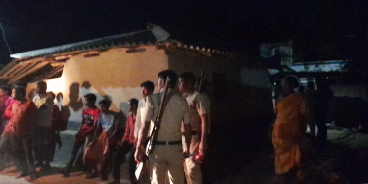 মেমারিতে স্বামীর হাতে স্ত্রী খুন, আত্মহত্যার চেষ্টা স্বামীর