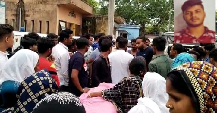 ঈদ উদযাপনের আগেই দূর্ঘটনায় মৃত্যু মন্তেশ্বরের যুবকের