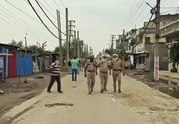 পাঞ্জাবের লুধিয়ানায় কারখানায় গ্যাস লিক হয়ে ৫ মহিলাসহ ১১ জনের মৃত্যু