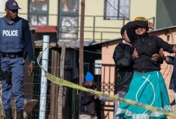 পিটারমারিটজবার্গে ১০ জনকে নির্বিচারে গুলি করে মারলো অজ্ঞাত বন্দুকধারীরা