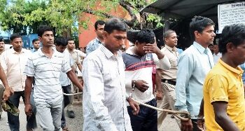 পারিবারিক বিবাদের জেরে খুনের ঘটনায় ৮ জনকে যাবৎজ্জীবন কারাদণ্ড দিল কাটোয়া আদালত