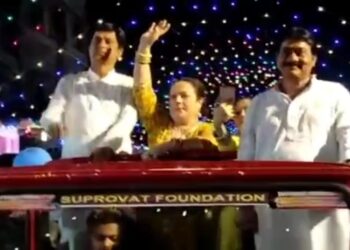 ‘মুখ্যমন্ত্রী মমতা বন্দ্যোপাধ্যায়ের জন্যই বাংলায় ভালভাবে ঈদ পালিত হয়’- অভিনেত্রী মন্দাকিনী