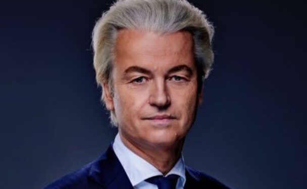 “মোল্লা ও তাদের সন্ত্রাসের কাছে আমাদের কখনই হার মানানো উচিত নয়”- গির্ট ওয়াইল্ডার্স