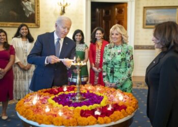 দিপাবলীতে সরকারি ছুটি আমেরিকায়, নরেন্দ্র মোদীর সফরের আগেই হতে পারে ঘোষণা