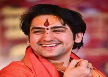 ২০২৪ লোকসভার আগে বাগেশ্বর ধামের ধীরেন্দ্র শাস্ত্রীর গুজরাট সফরে আতঙ্কে কংগ্রেস