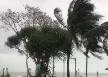 আজ বিকেলে বাংলাদেশে ঢুকবে অতি প্রবল ঘূর্ণিঝড় ‘মোকা’