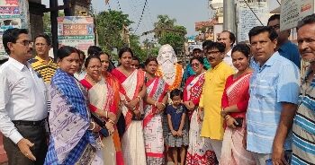 গুসকরা পুরসভার উদ্যোগে কবিগুরু স্মরণ