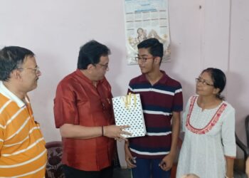 আইসিএসই বোর্ডের দশম শ্রেণীর পরীক্ষায় দেশের সেরা বর্ধমানের সম্বিত