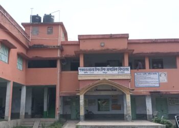 কাটোয়ার স্কুল থেকে গায়েব হাজিরার খাতা, পুলিশের দ্বারস্থ কর্তৃপক্ষ