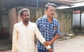 কাটোয়ায় বধূ খুন মামলা : রাতে প্রেমিকের সঙ্গে ফোনে প্রেমালাপ, সেই রোষেই স্ত্রীকে শ্বাসরোধ করে খুনের কথা কবুল করল স্বামী