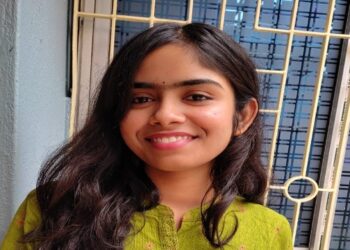 মাধ্যমিকের পর উচ্চ মাধ্যমিকেও সাফল্য কাটোয়ায়,মেধা তালিকায় জায়গা করে নিলেন দুই মেধাবী ছাত্রী