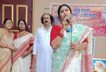 দুর্গাপুরে ‘ঘরে ঘরে রবীন্দ্রনাথ’ – উদ্যোগ ‘আন্তরিক’ সাহিত্য পত্রিকা গোষ্ঠীর